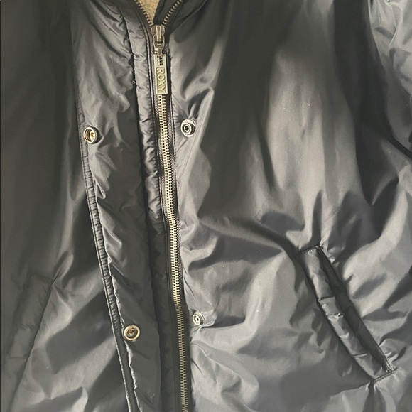 Roxy Women’s Black Puffer Jacket Sherpa Lining Fuzzy Hood - Size Large - Picture 5 of 8